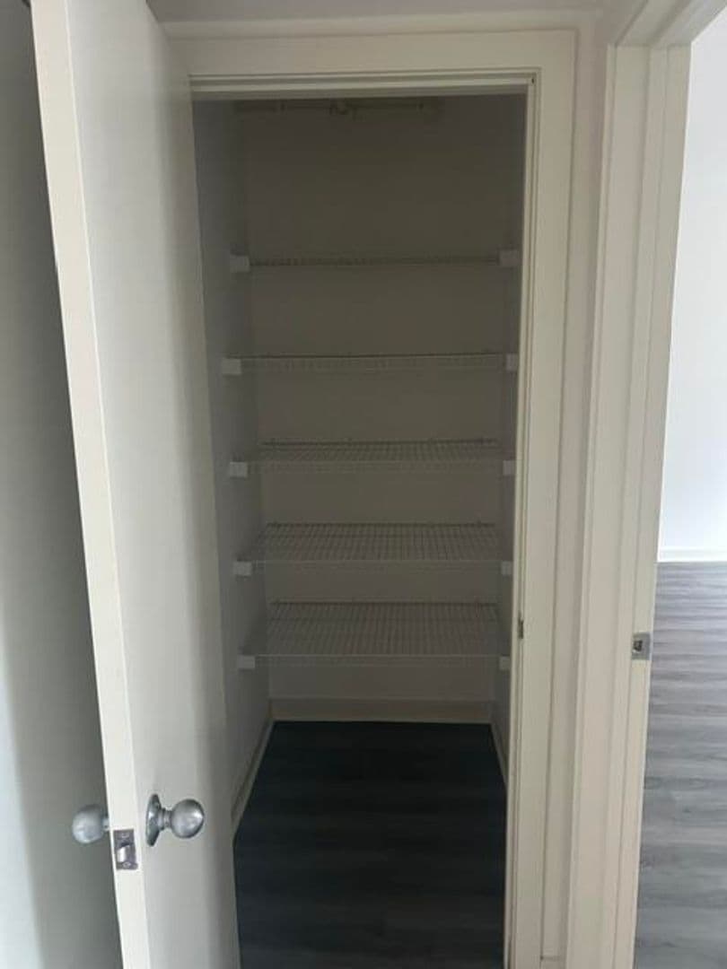 Norwalk Apartment: 10 Wall Street