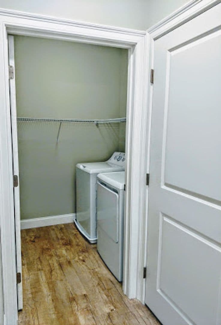 Essex Apartment: 27 Plains Road