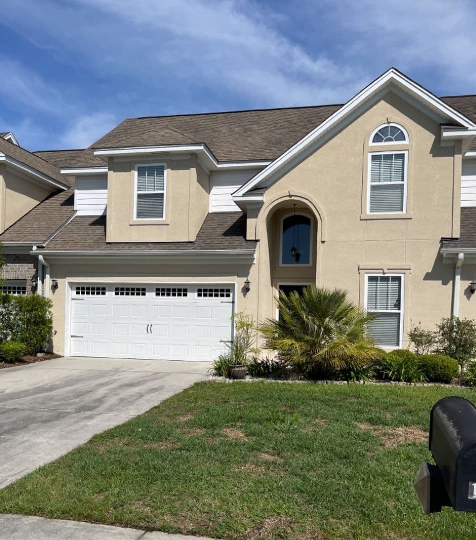 Pooler House: 169 Regency Circle