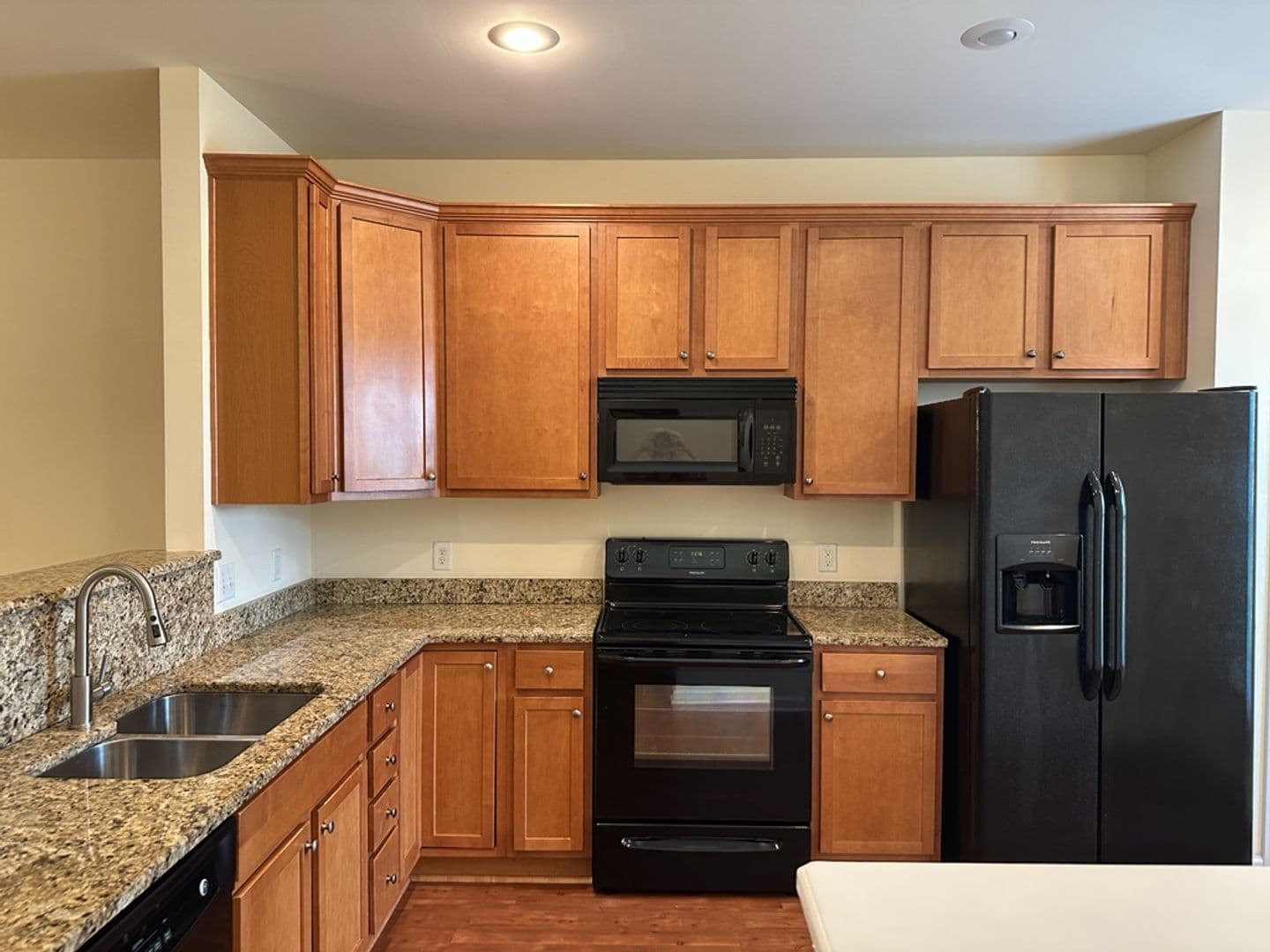 Pooler House: 169 Regency Circle