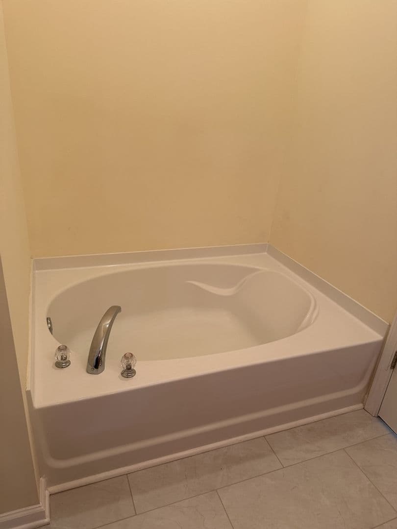 Pooler House: 169 Regency Circle