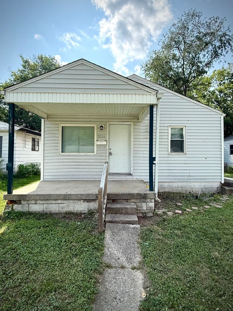Indianapolis House: 3236 Nicholas Avenue