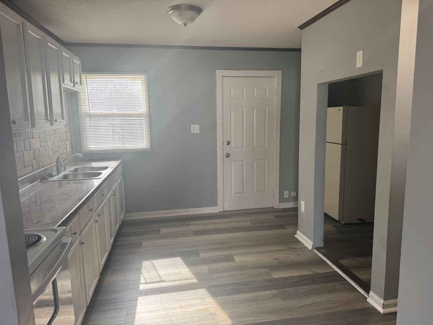Indianapolis House: 4715 E 33rd St