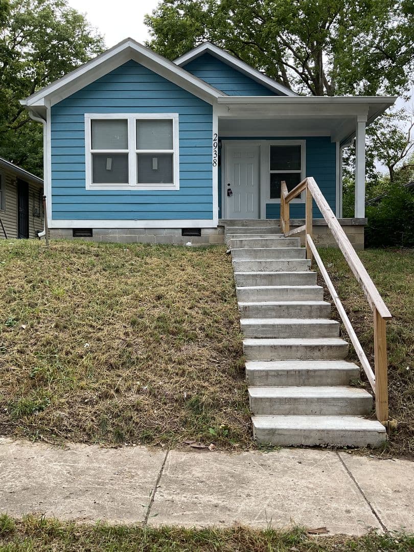 Indianapolis House: 2938 N Dearborn Street