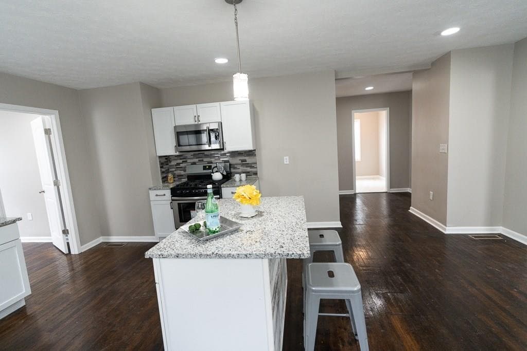 Indianapolis House: 415 Iowa Street