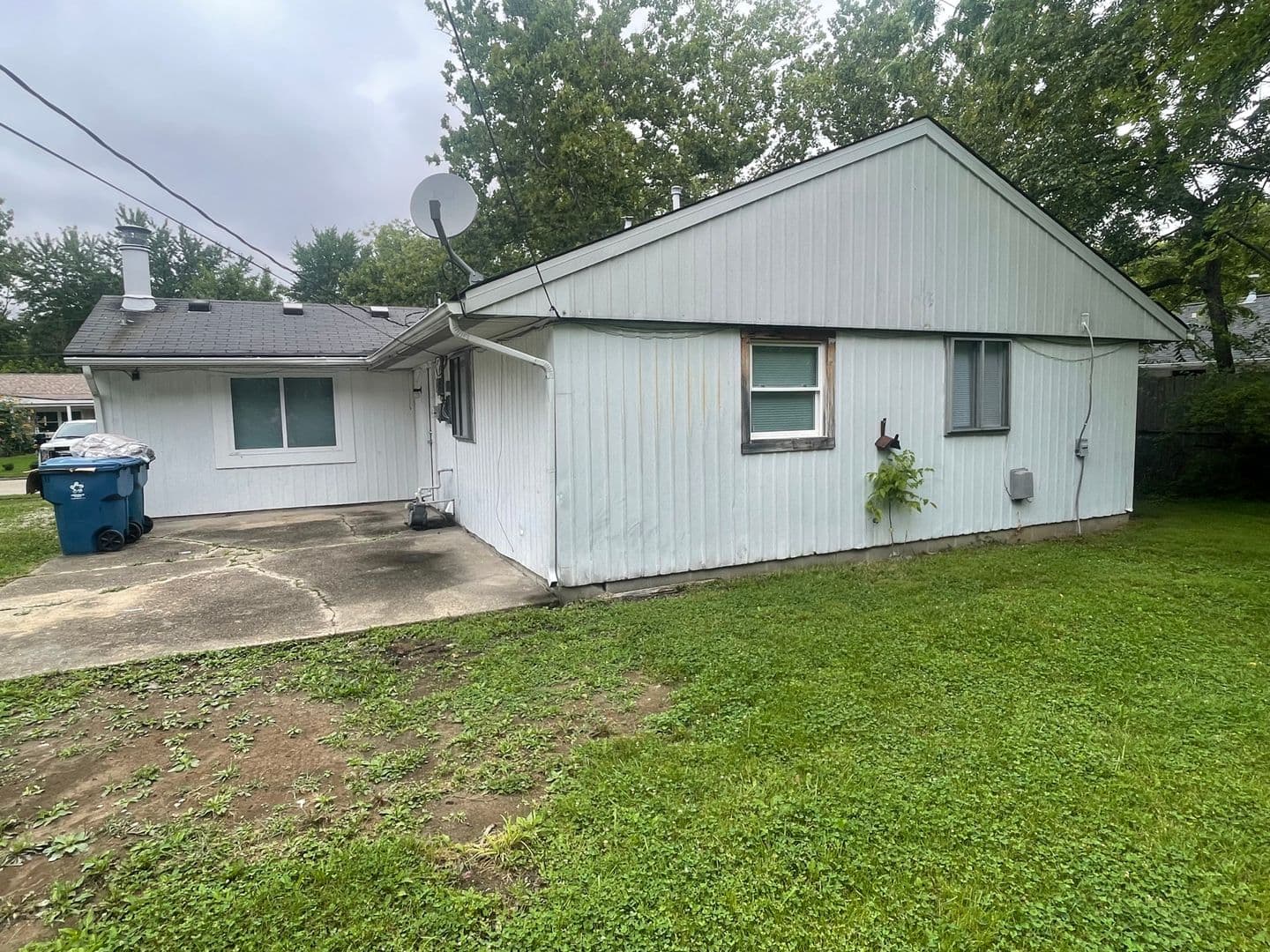 Indianapolis House: 9407 Rochelle Dr.
