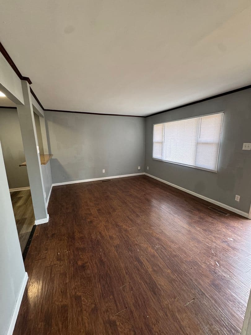 Indianapolis House: 4715 E 33rd St
