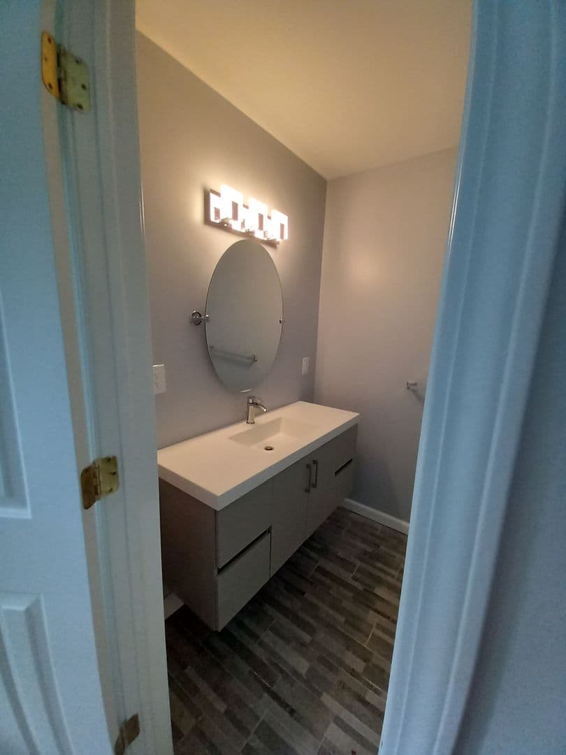 Indianapolis House: 8463 Union Chapel Road