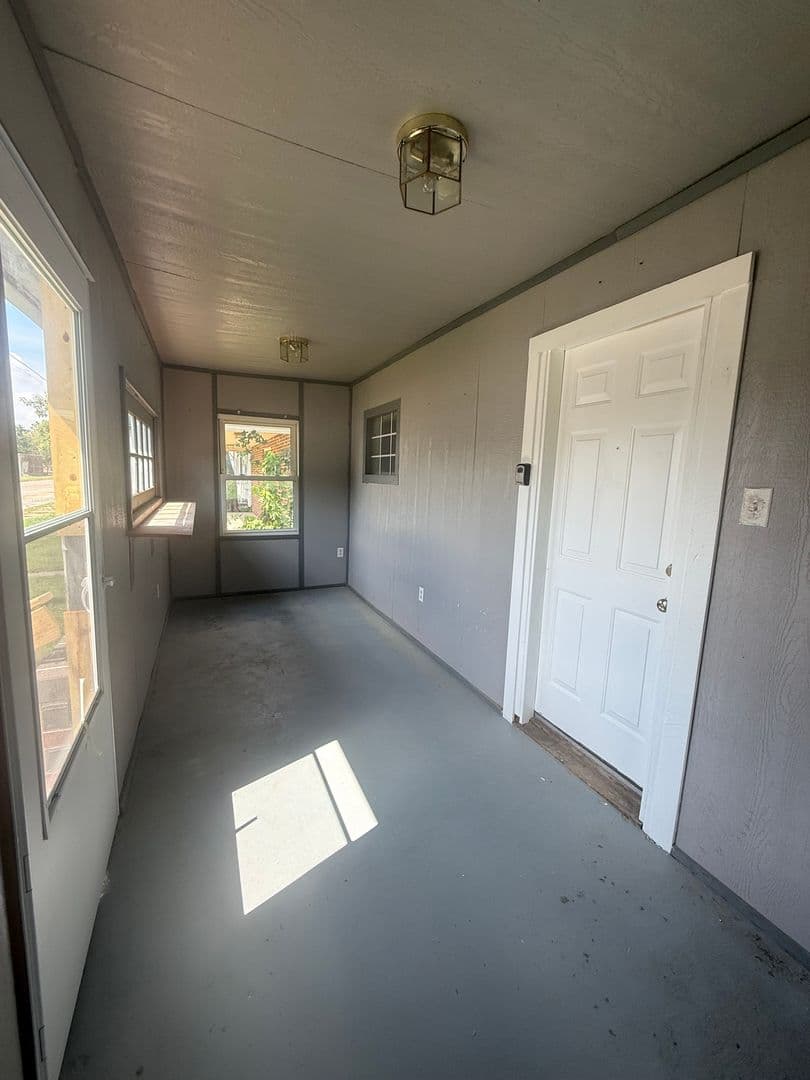 Indianapolis House: 2801 Columbia Avenue