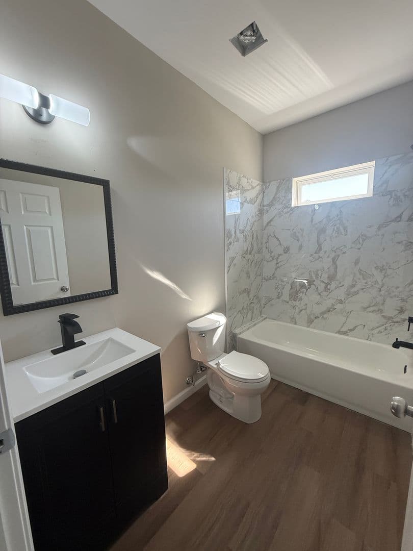 Indianapolis Apartment: 3215 N Central