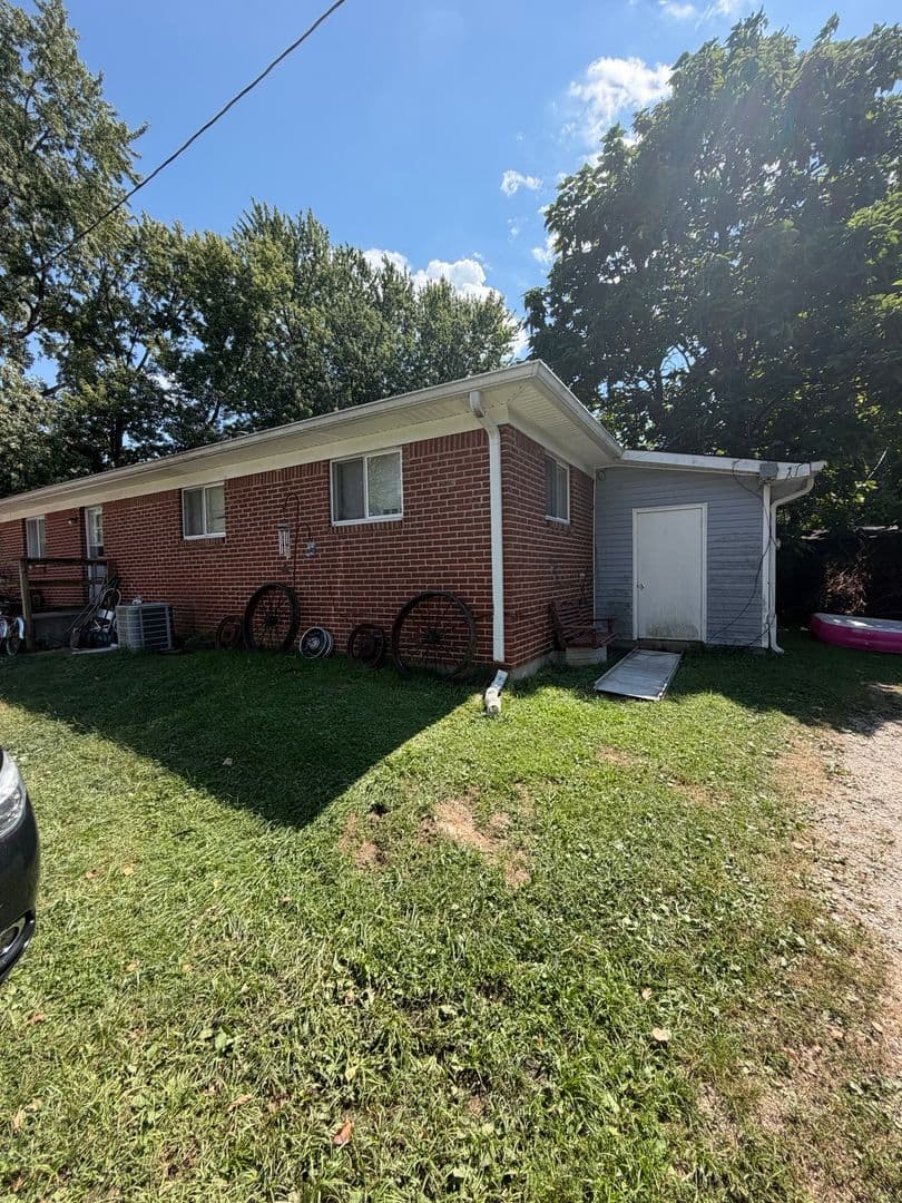 Indianapolis House: 3904 Aurora Street