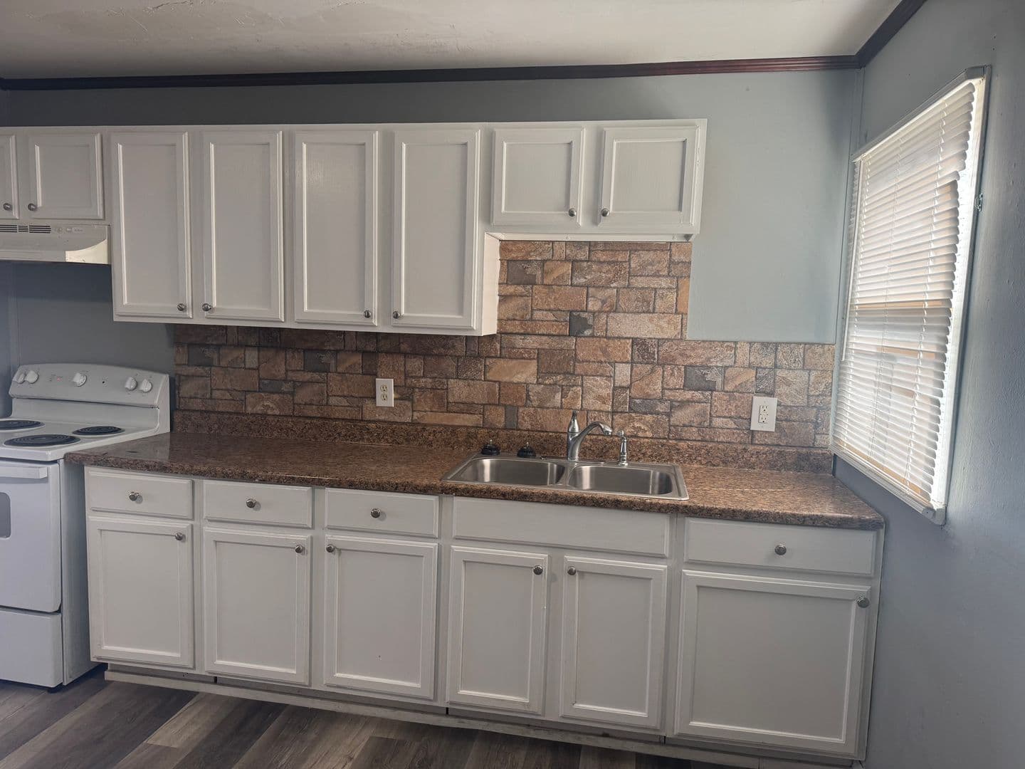 Indianapolis House: 4715 E 33rd St