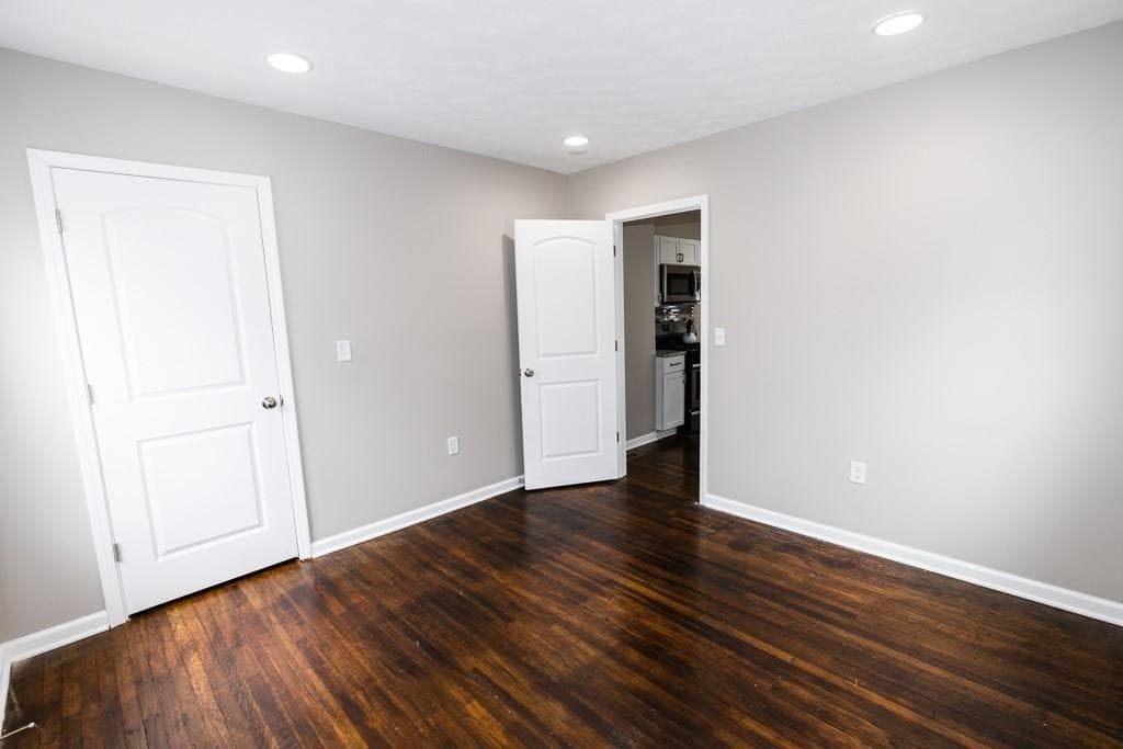 Indianapolis House: 415 Iowa Street