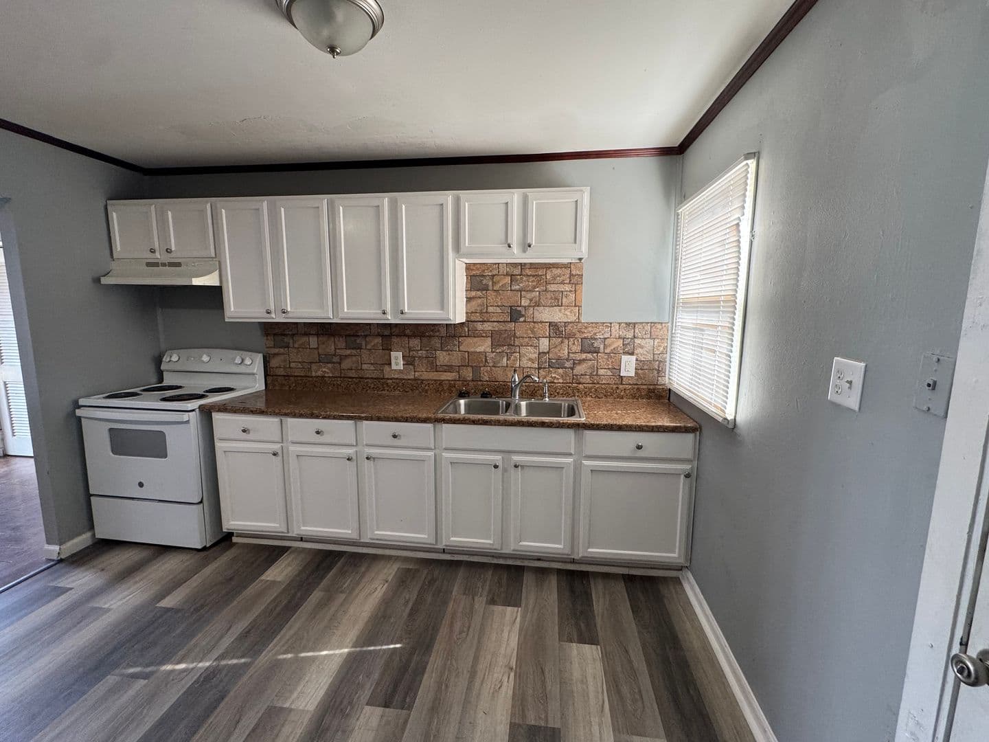 Indianapolis House: 4715 E 33rd St
