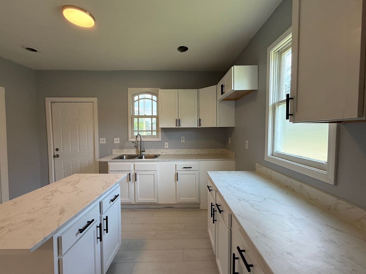 Indianapolis House: 2801 Columbia Avenue