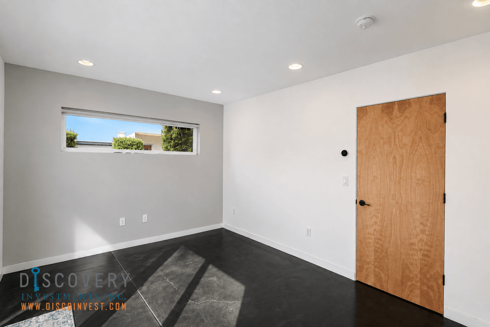 Oakland House: 3235 Louise St. #C