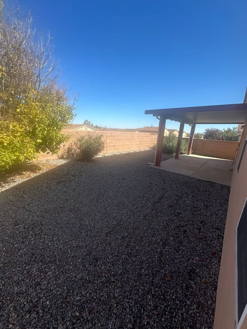 Rio Rancho House: 1809 Gallinas Road NE