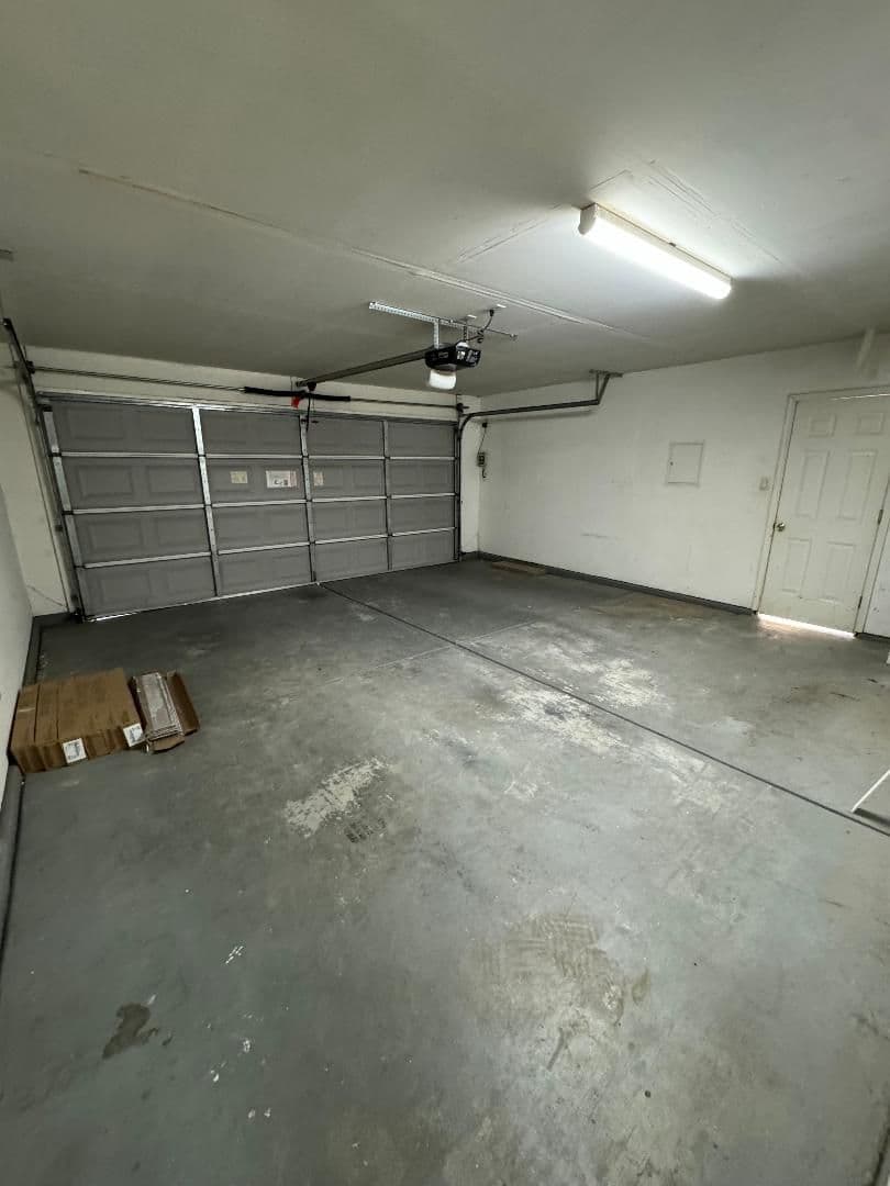 BAKERSFIELD Apartment: 8510 EAGLES LANDING