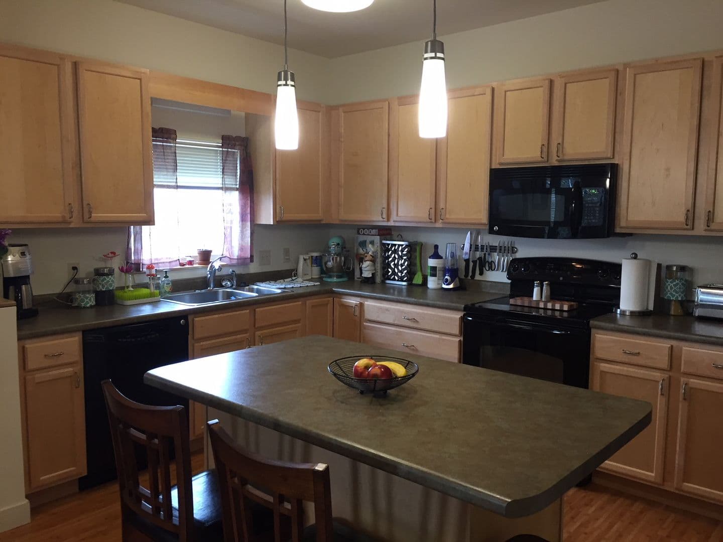 South Burlington Apartment: 78 Eastwood Drive
