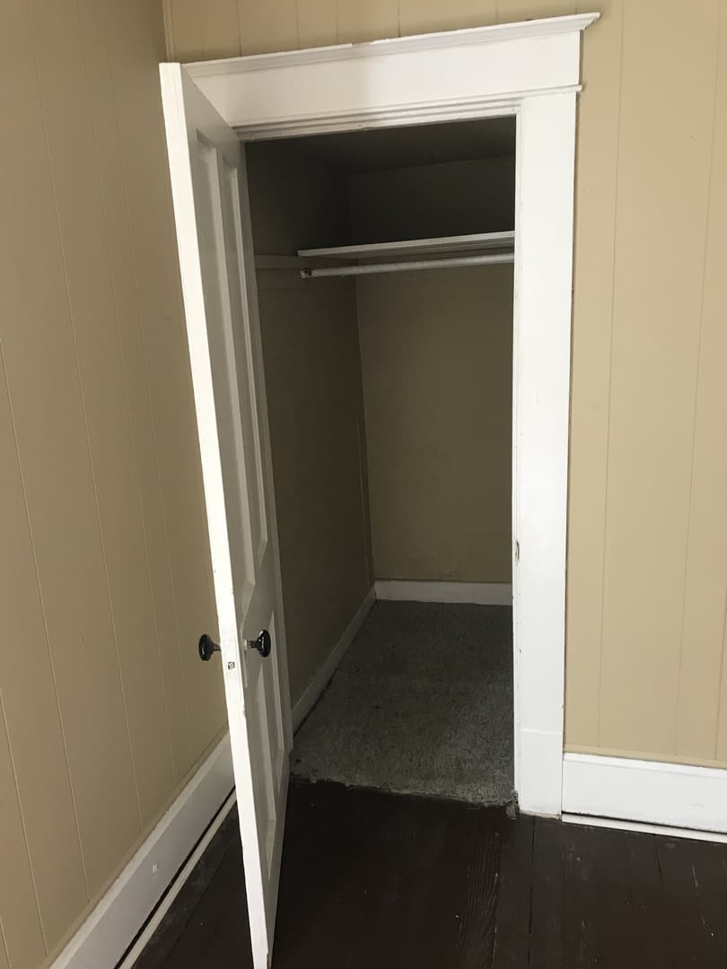 Lafayette Apartment: 1115 Main Street