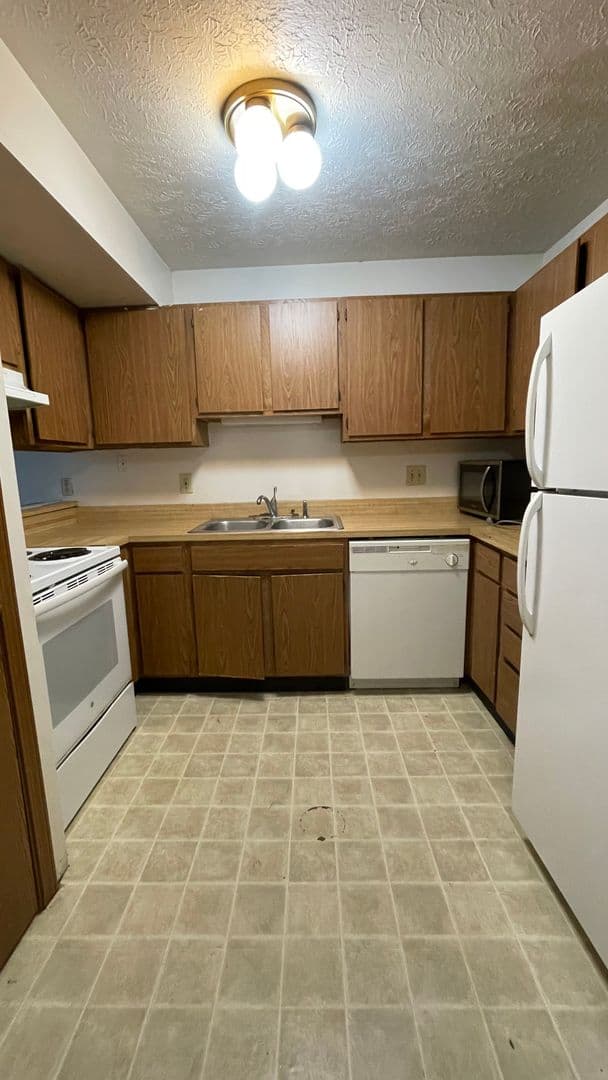 West Lafayette House: 320 Brown St