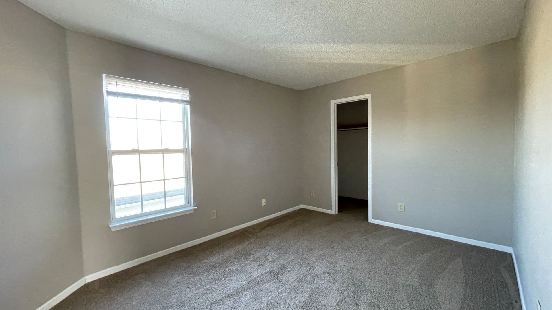 Lafayette House: 4113 Doten Dr