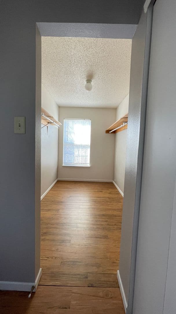 Lafayette House: 4113 Doten Dr
