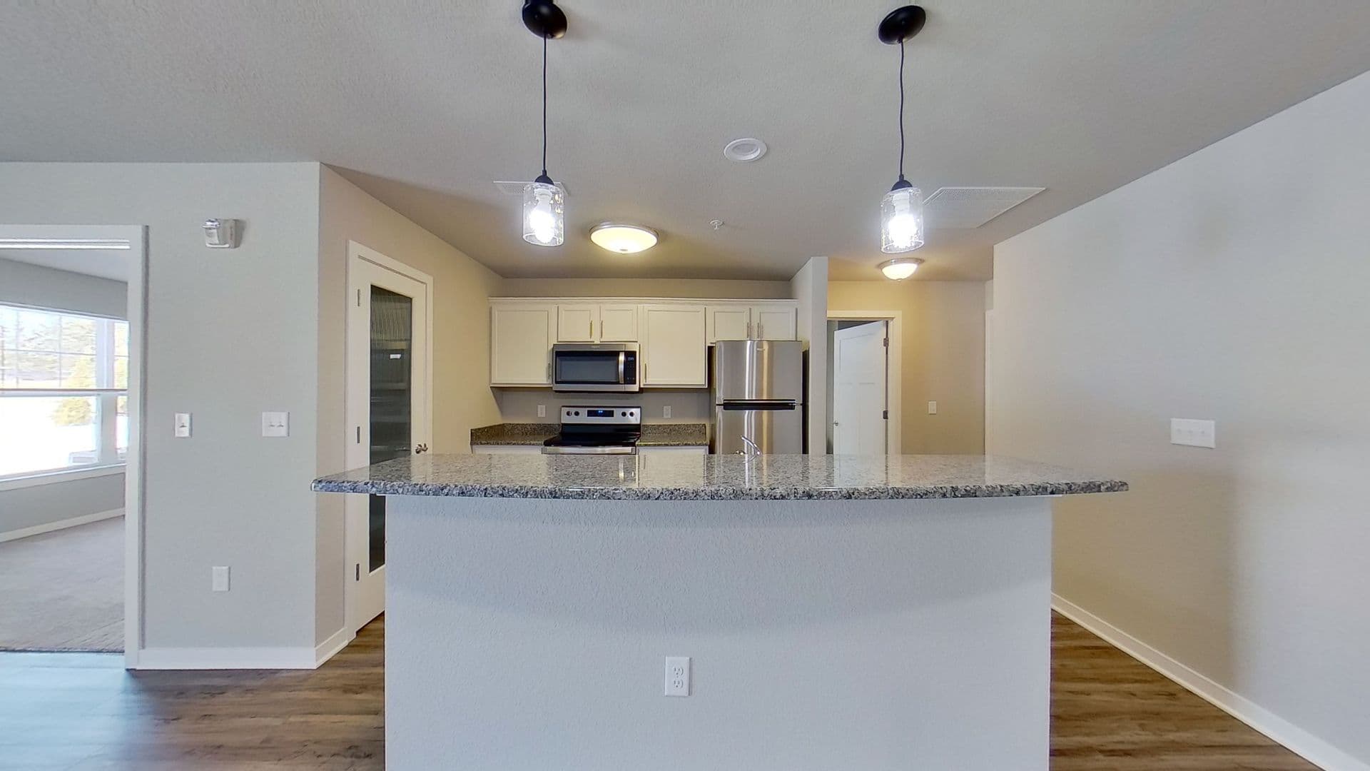 Slinger Apartment: 1777, 1779, 1815 American Eagle Dr.