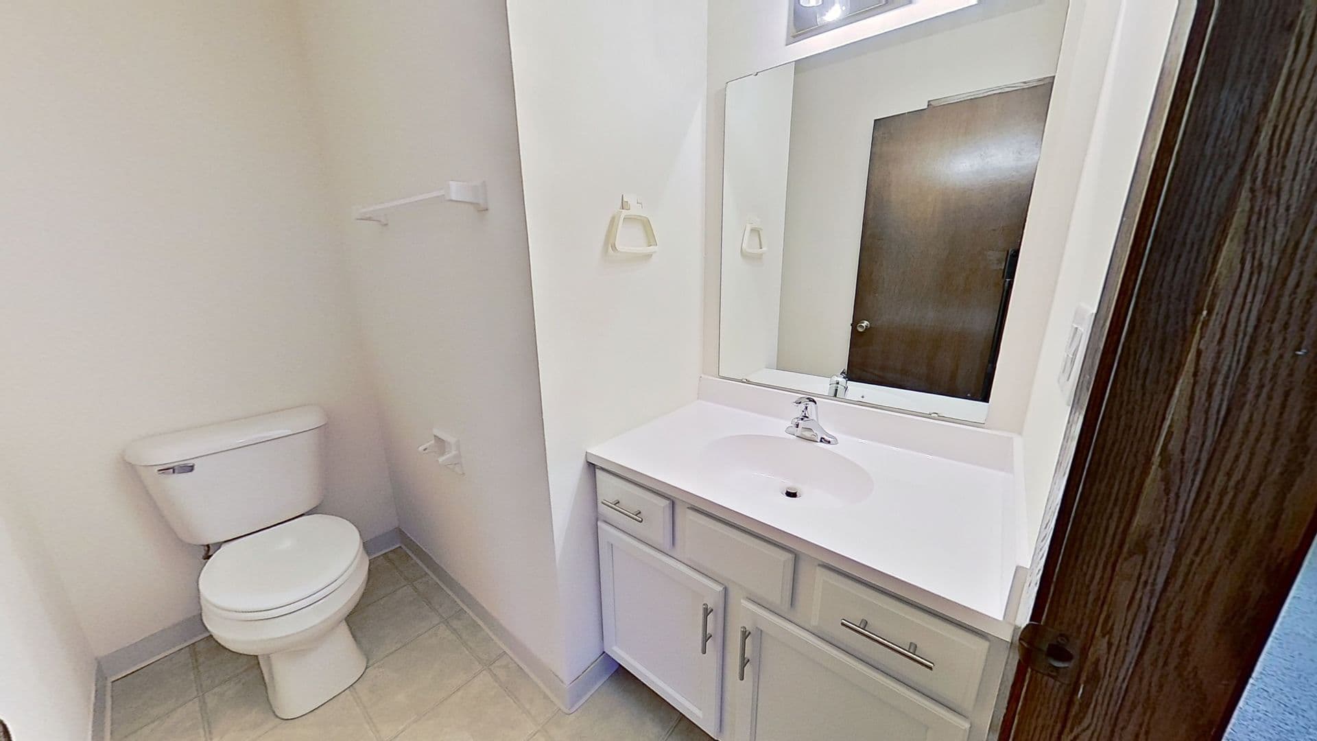 Menomonee Falls Apartment: N76 W14525 Market Drive