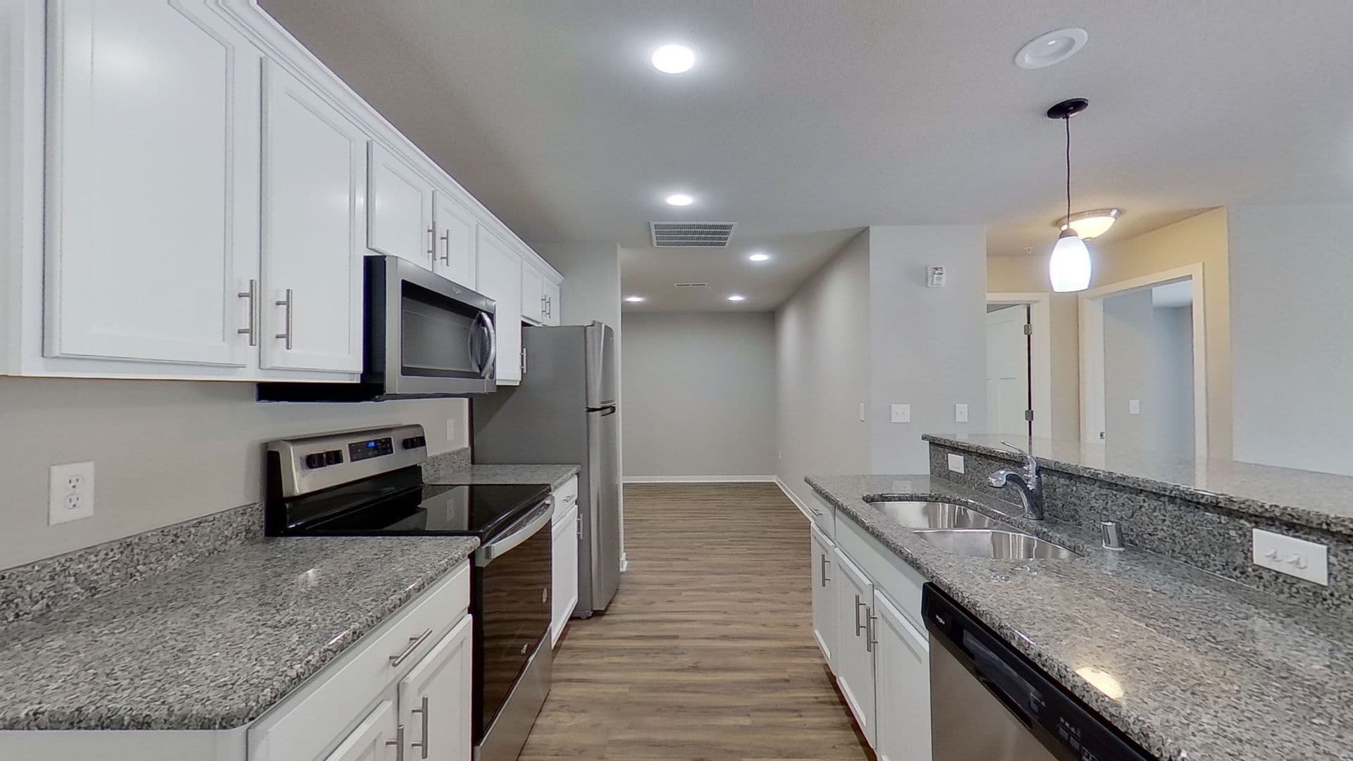 Slinger Apartment: 1777, 1779, 1815, 1831 American Eagle Dr.
