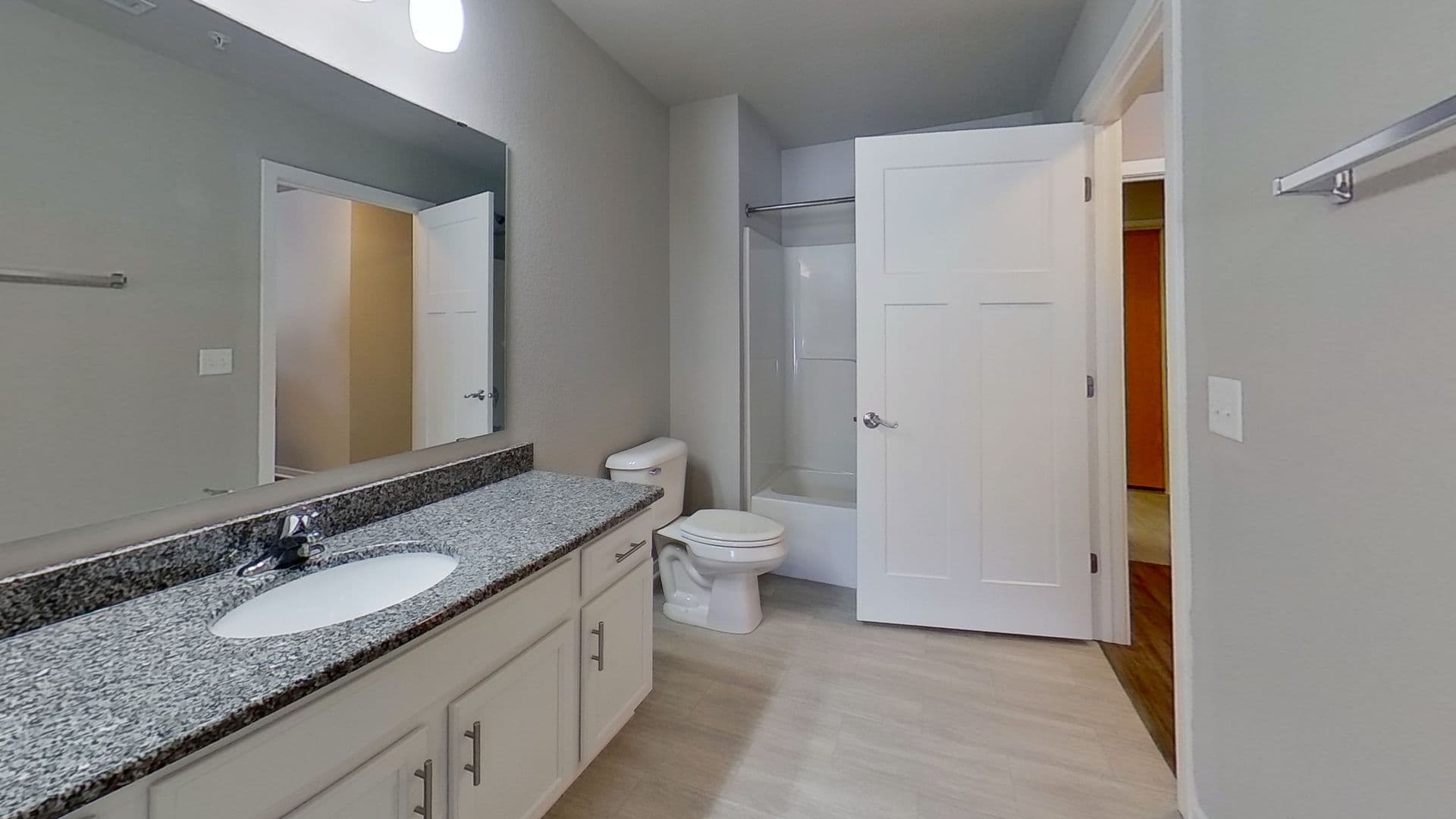 Slinger Apartment: 1777, 1779, 1815 American Eagle Dr.