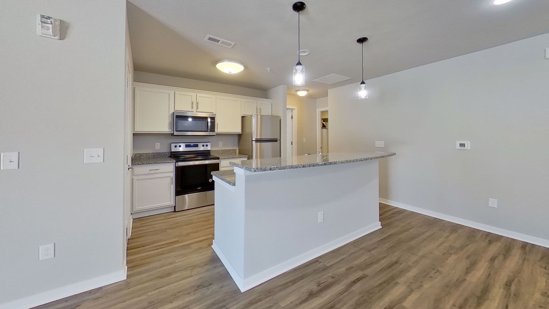 Slinger Apartment: 1777, 1779, 1815, 1831 American Eagle Dr.