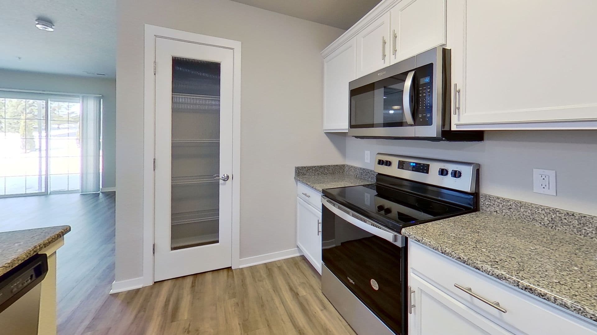 Slinger Apartment: 1777, 1779, 1815 American Eagle Dr.