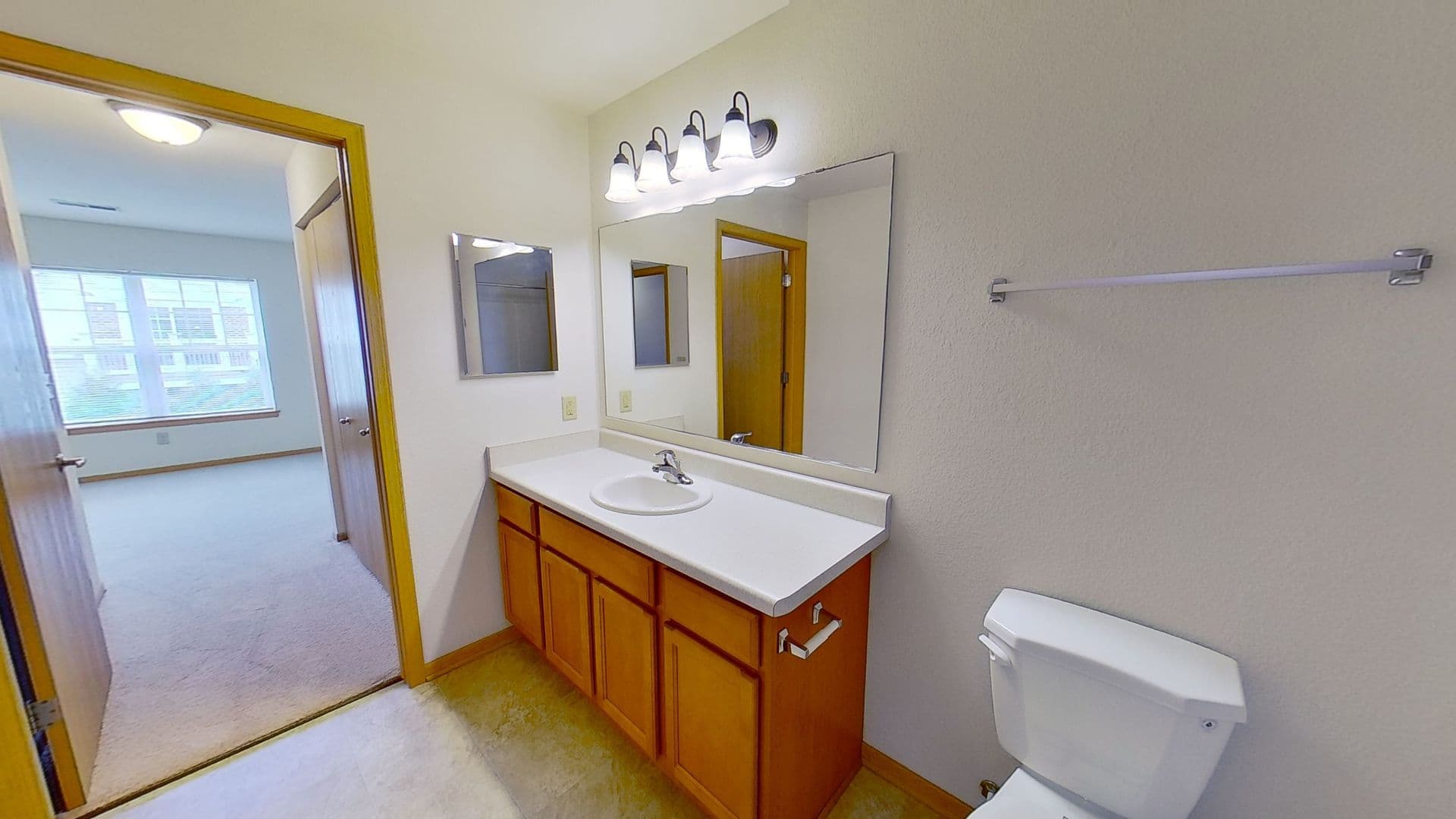 Slinger Apartment: 645 Cedar Bluffs Way