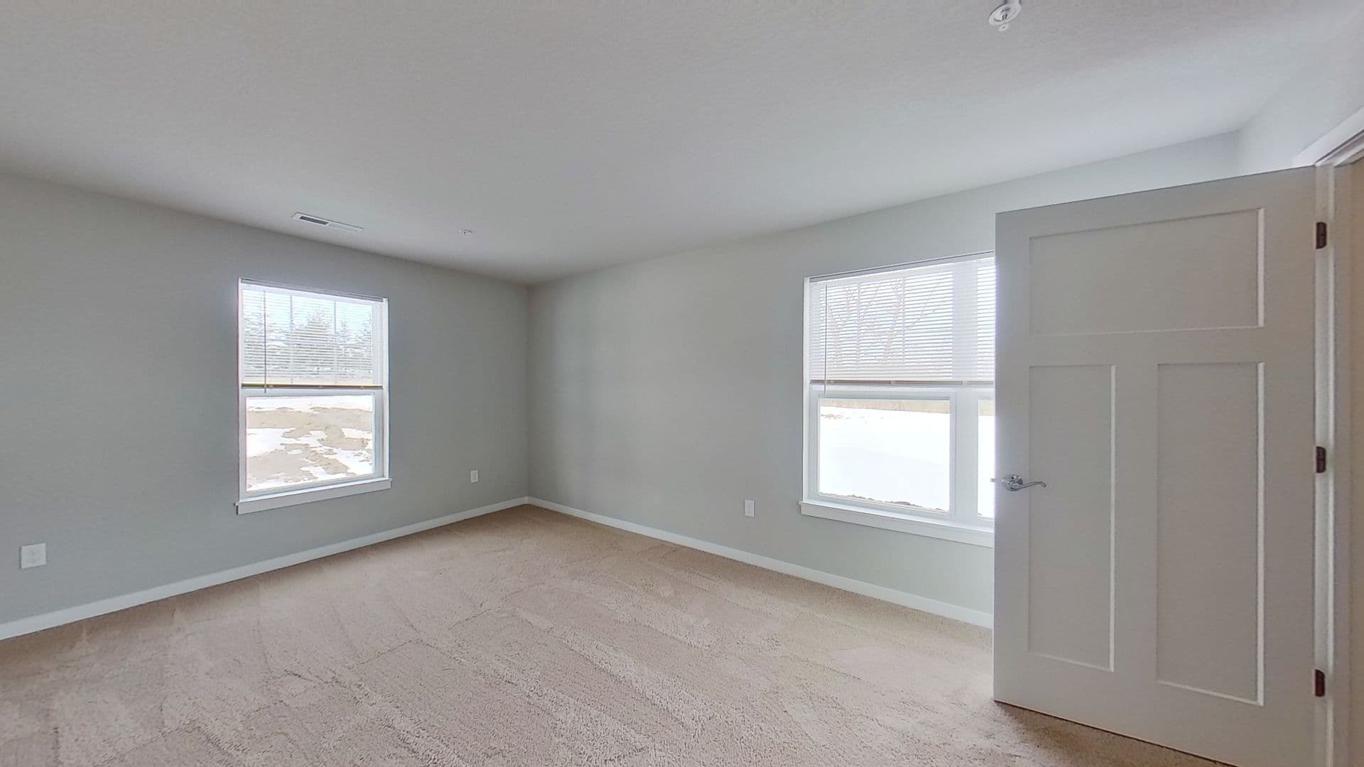 Slinger Apartment: 1777, 1779, 1815, 1831 American Eagle Dr.