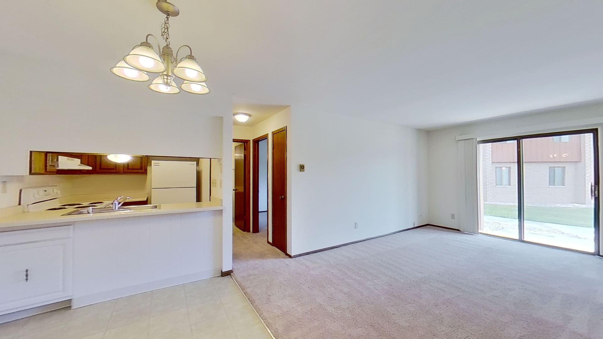 Menomonee Falls Apartment: N76 W14601 Market Drive