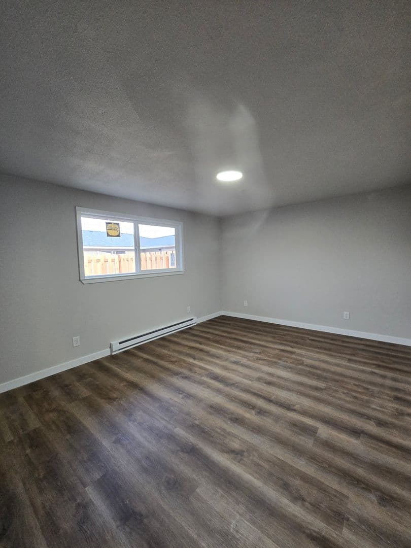Albany Apartment: 2622-2628 Oak St. SE