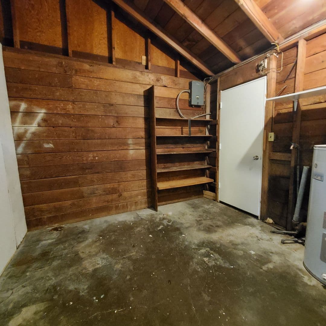 Albany Townhome: 2005 5th Ave SE