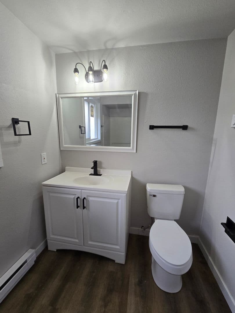 Albany Apartment: 2622-2628 Oak St. SE