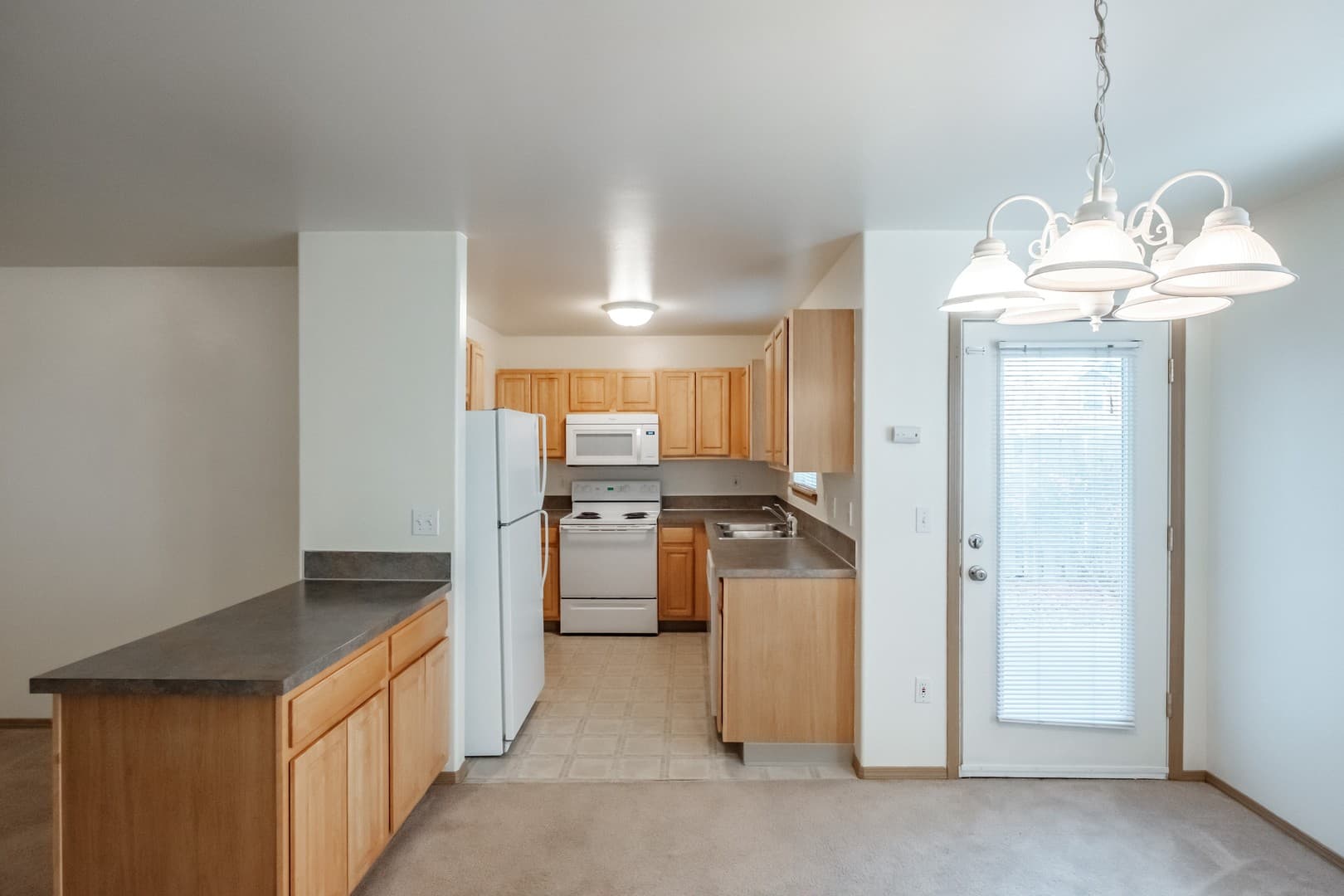 Albany Apartment: Mt. Vernon St. SE