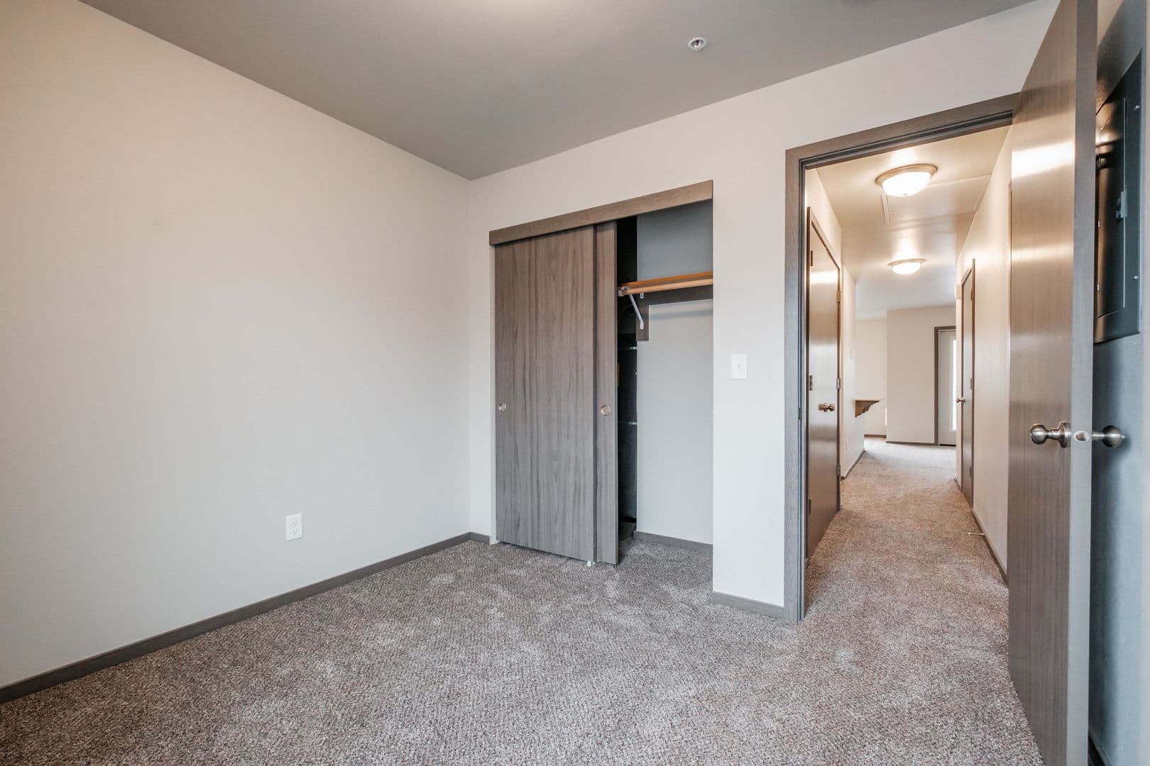 Jefferson Apartment: 362 South Main St.