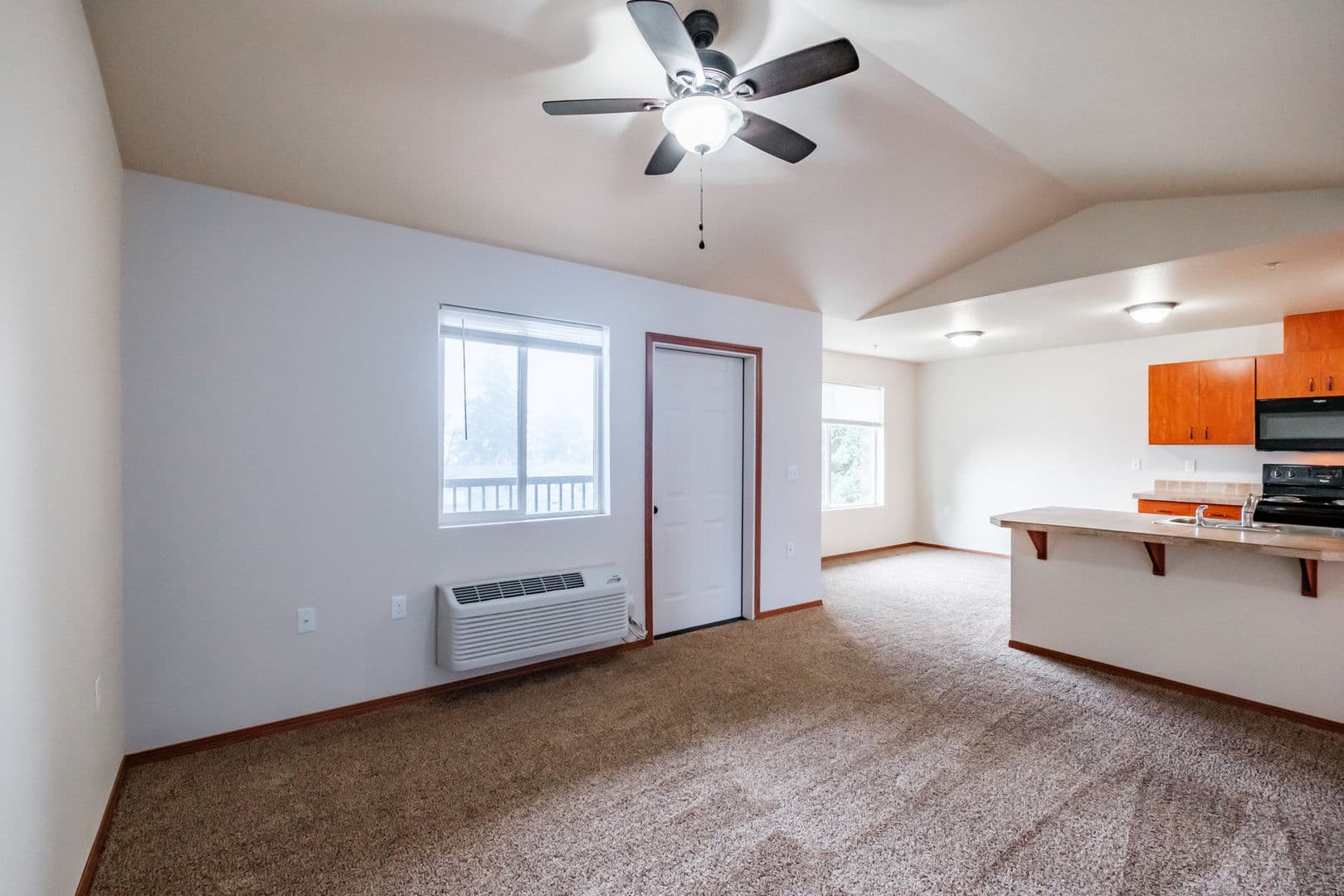 Lebanon Apartment: 1956 South Second Street