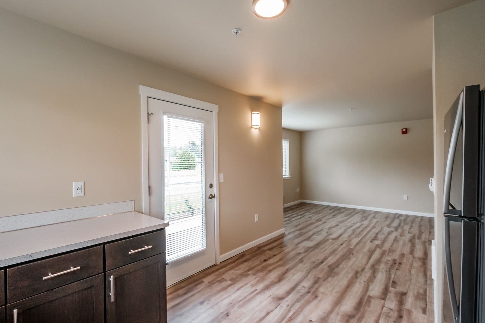 Sweet Home Apartment: 1200 38th Ave