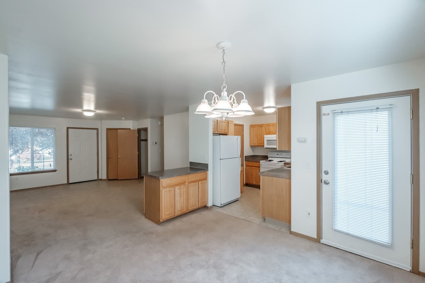 Albany Apartment: Mt. Vernon St. SE