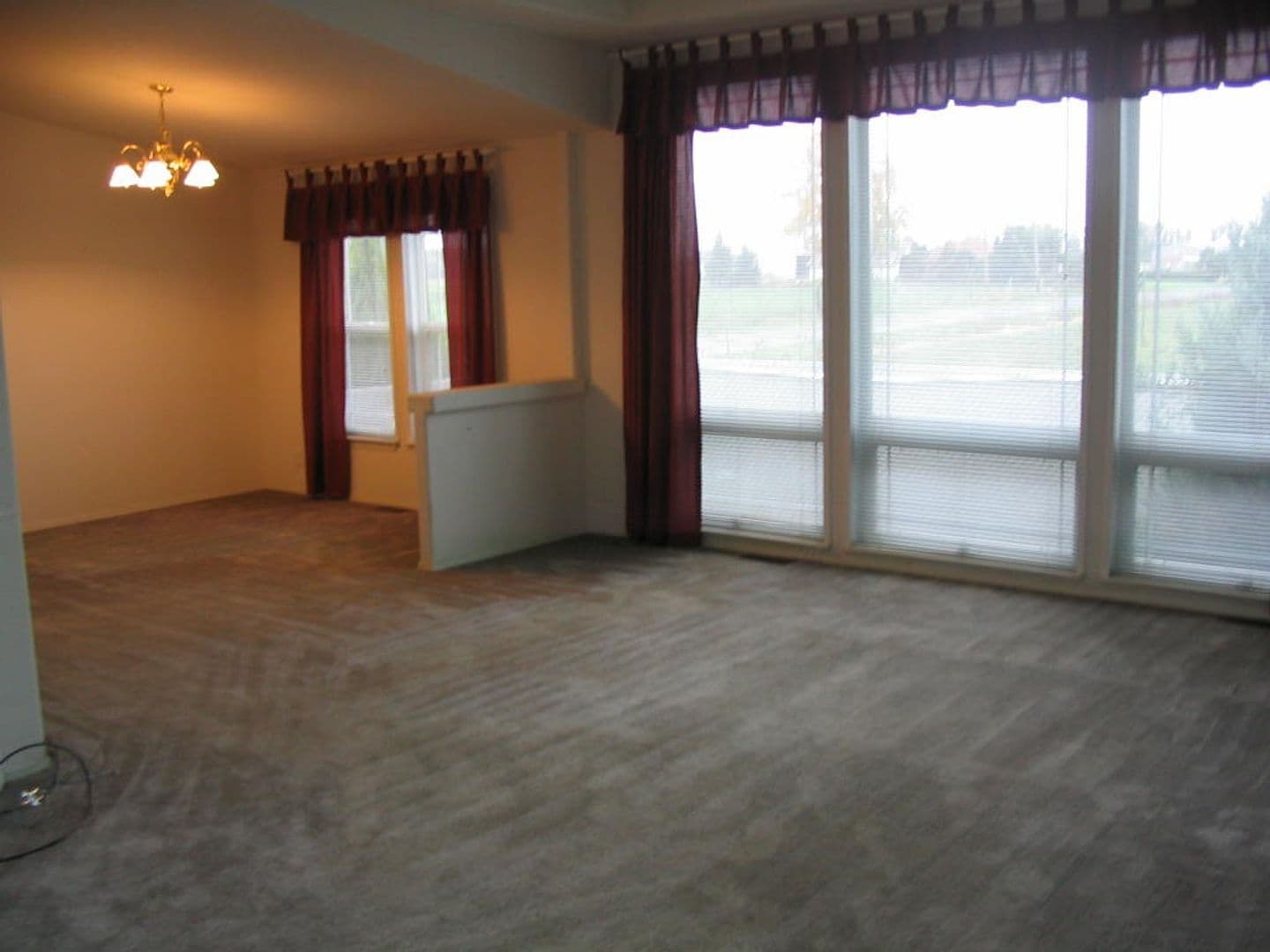 Tangent Condo: 33175 McFarland Road