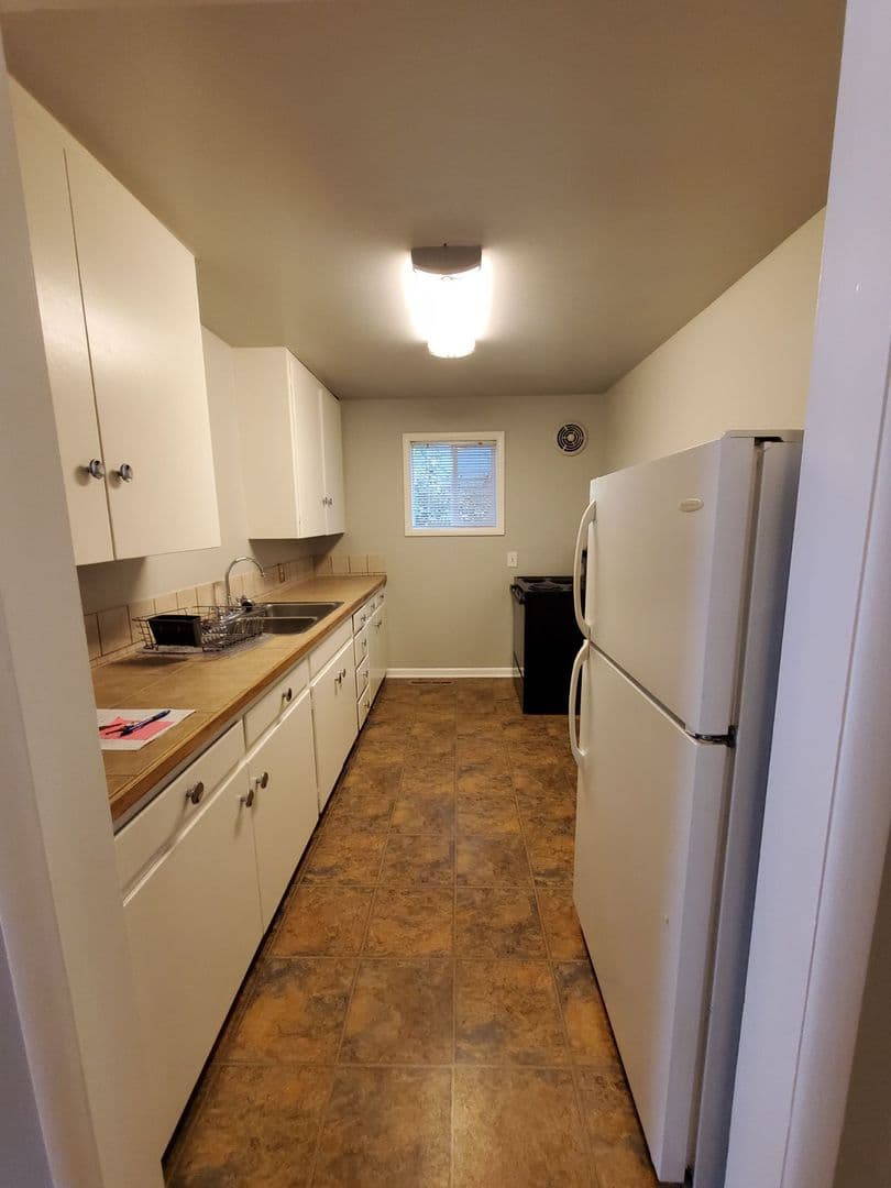 Corvallis Apartment: 325 NW 9th St