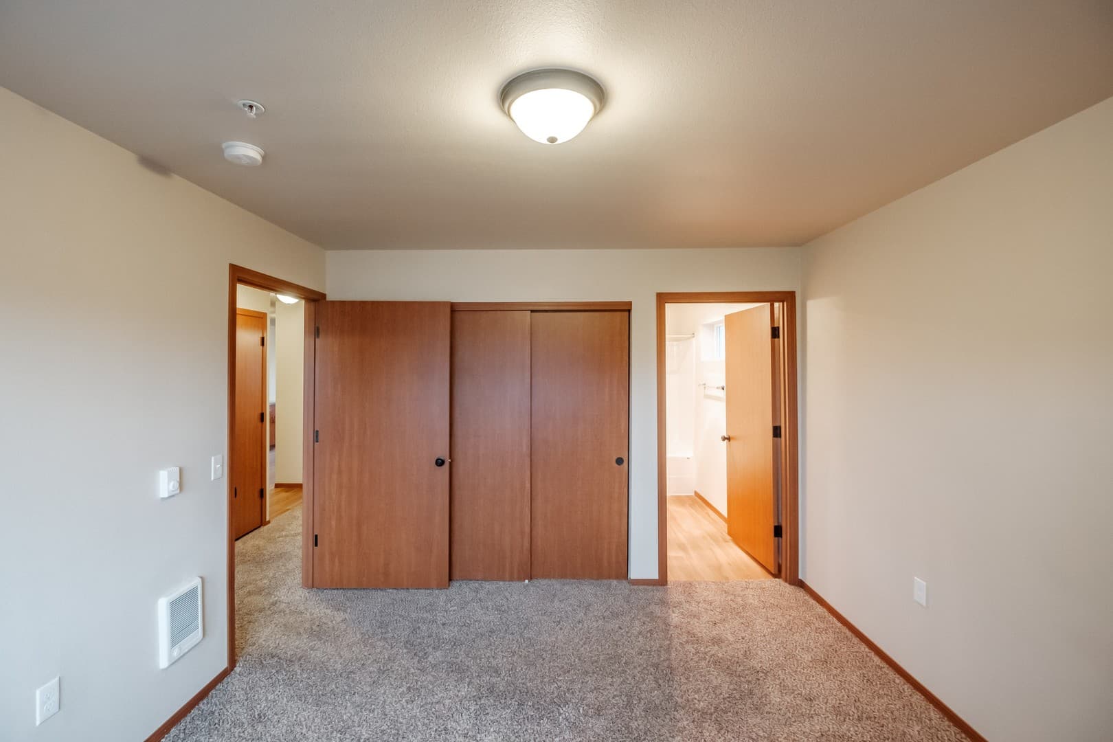 McMinnville Apartment: 2163-2395 Lafayette Ave