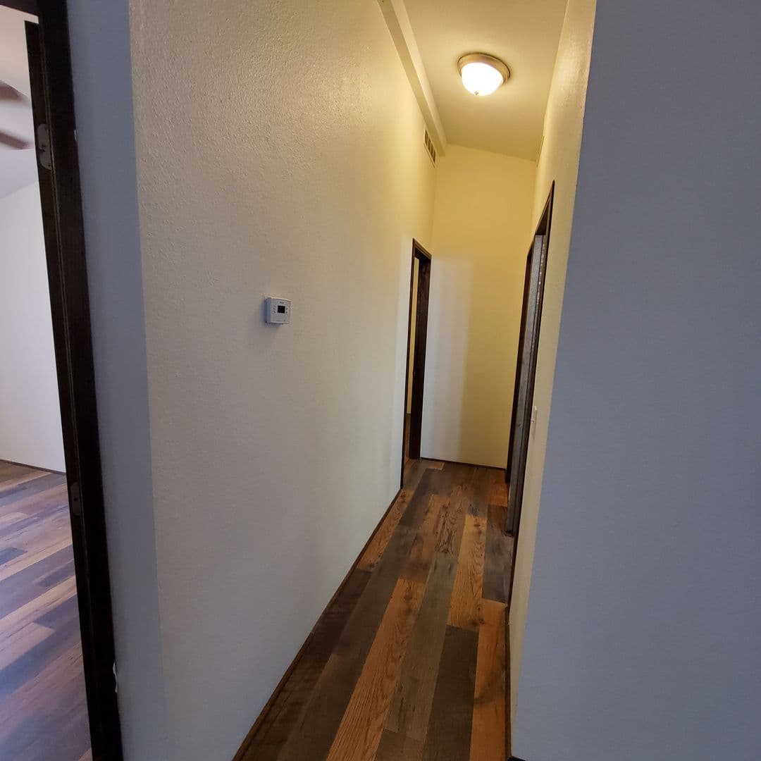 Tangent Condo: 33175 McFarland Road