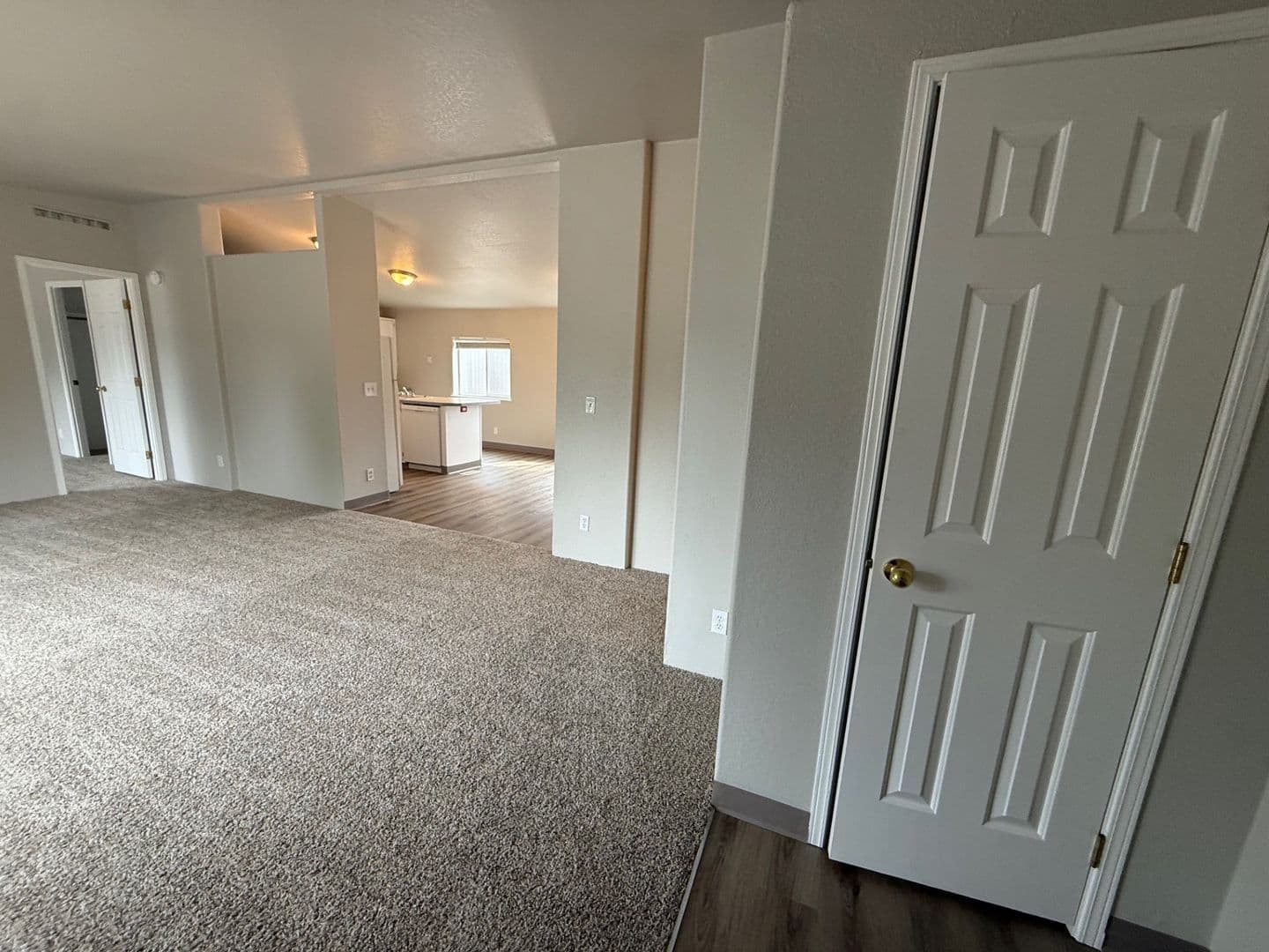 Tangent Condo: 33175 McFarland Road