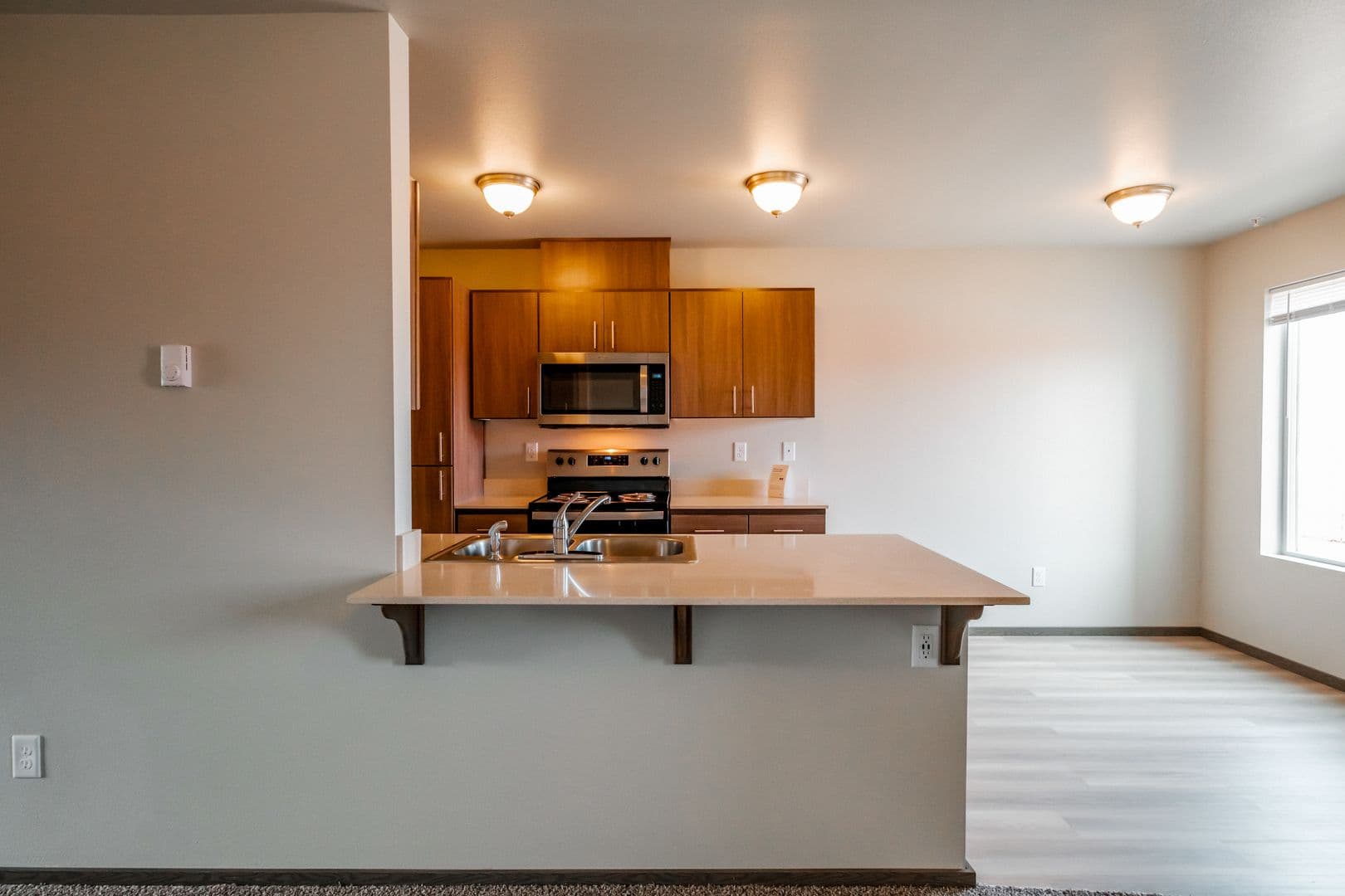 Salem Apartment: 178-210 SE Lancaster Dr.